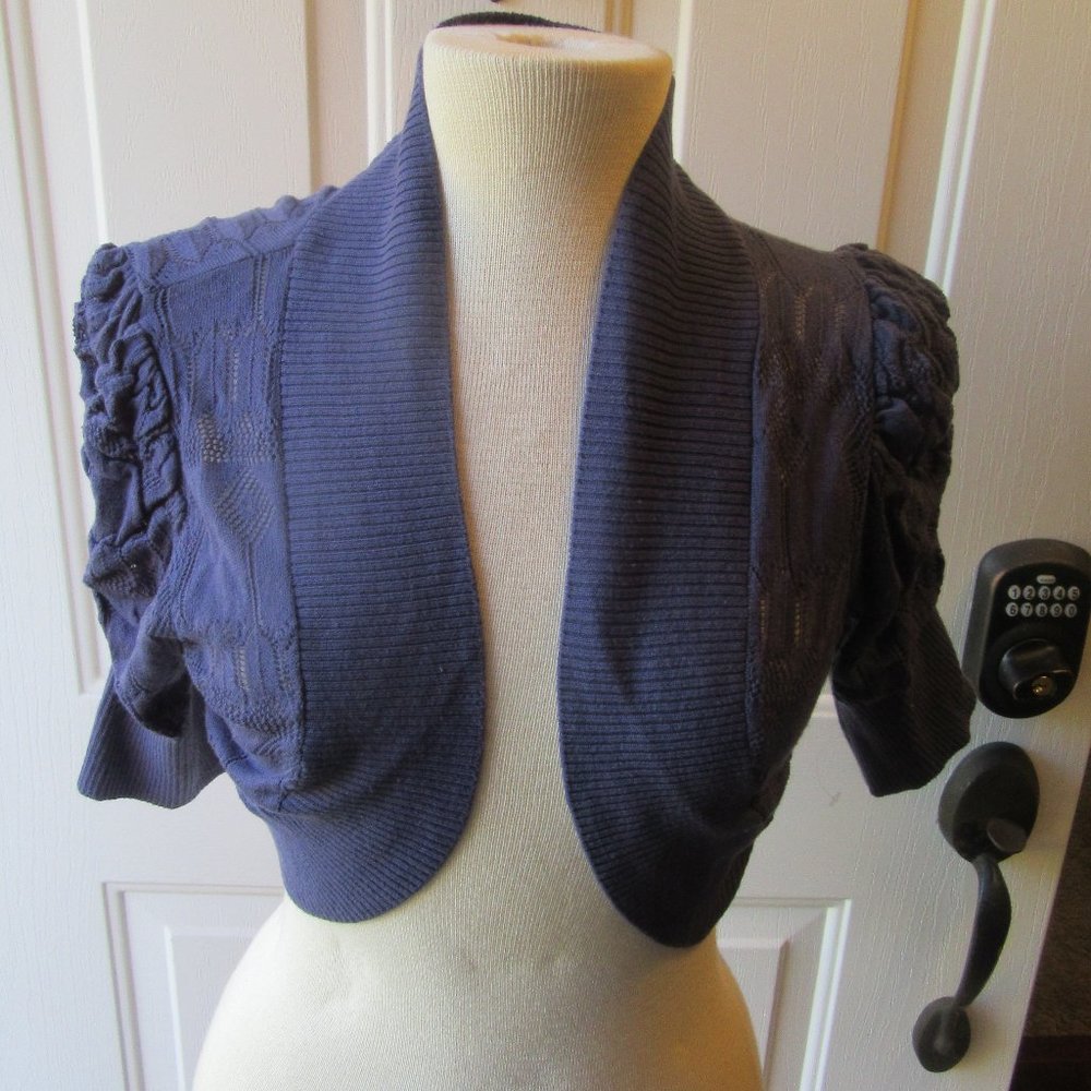 NWOT Navy Blue Shrug With Puff Sleeves Size Juniors Large
